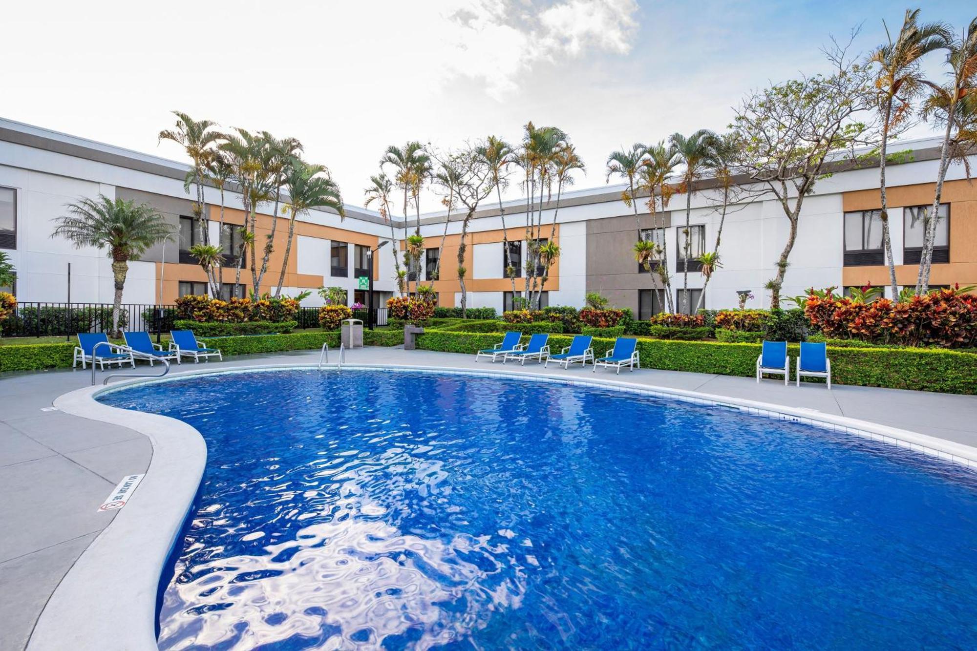 Hotel Express San Jose Costa Rica Airport By Ihg 2*