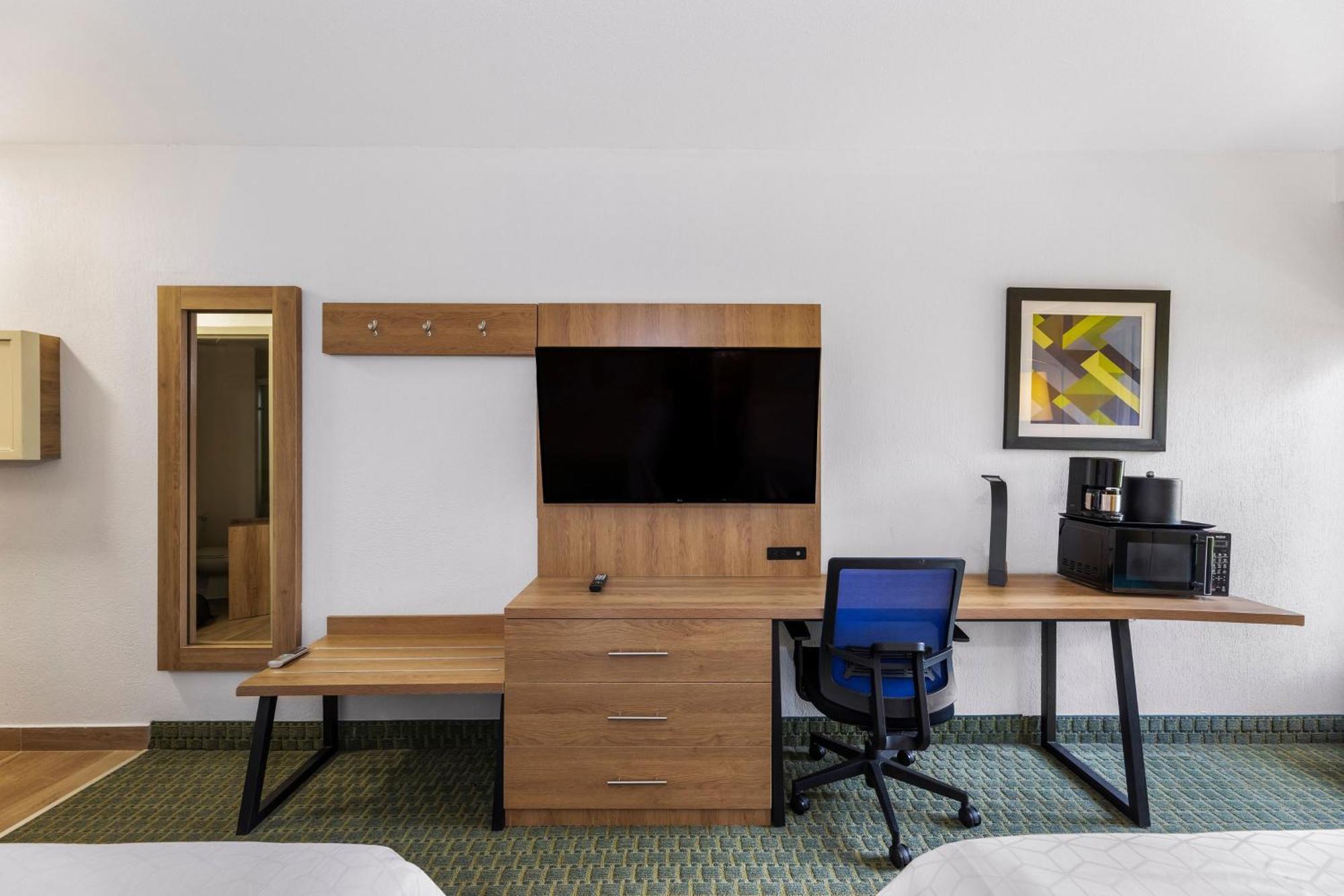Hotel Express San Jose Costa Rica Airport By Ihg 2*