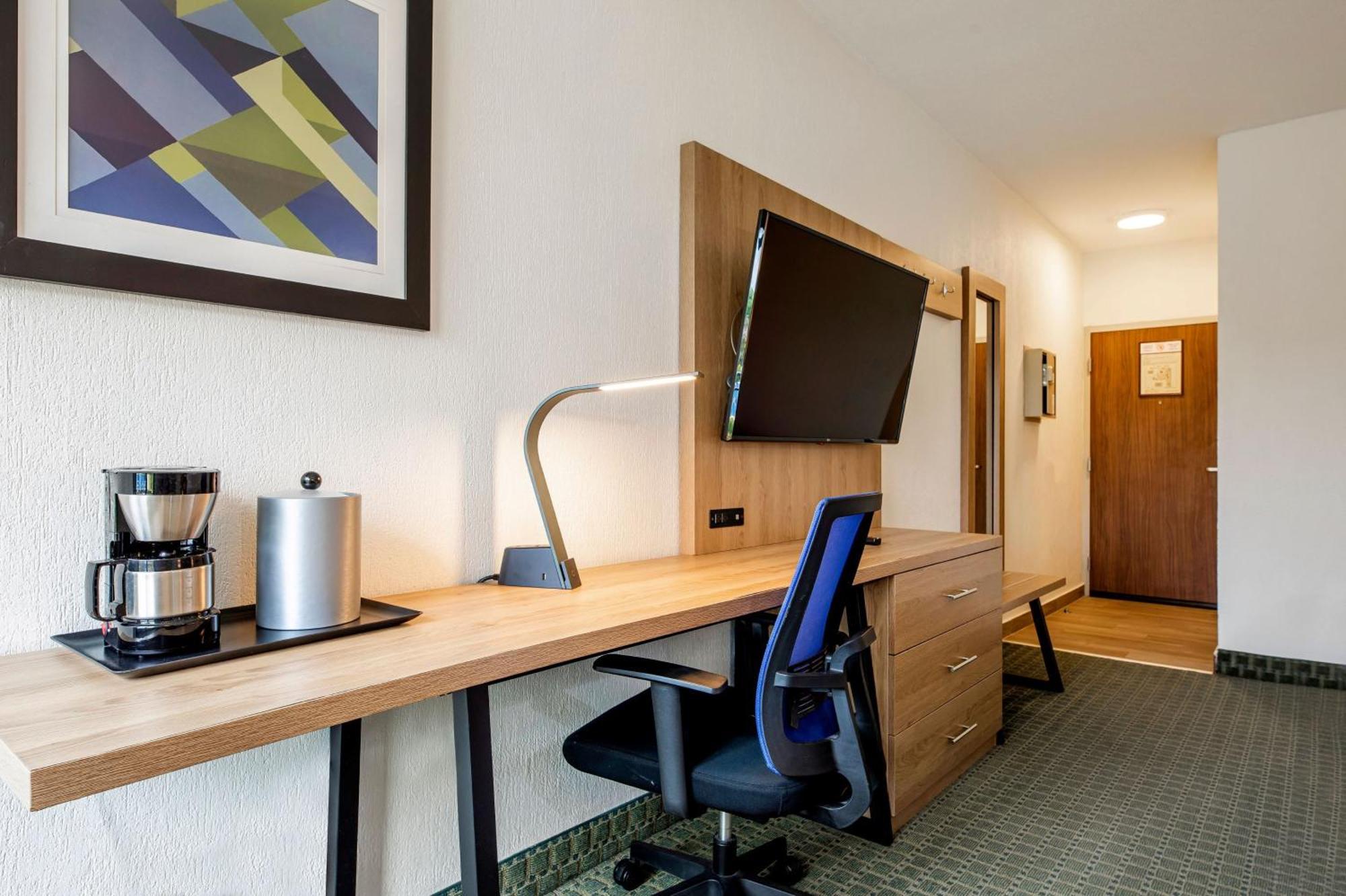 Express San Jose Costa Rica Airport By Ihg 2*