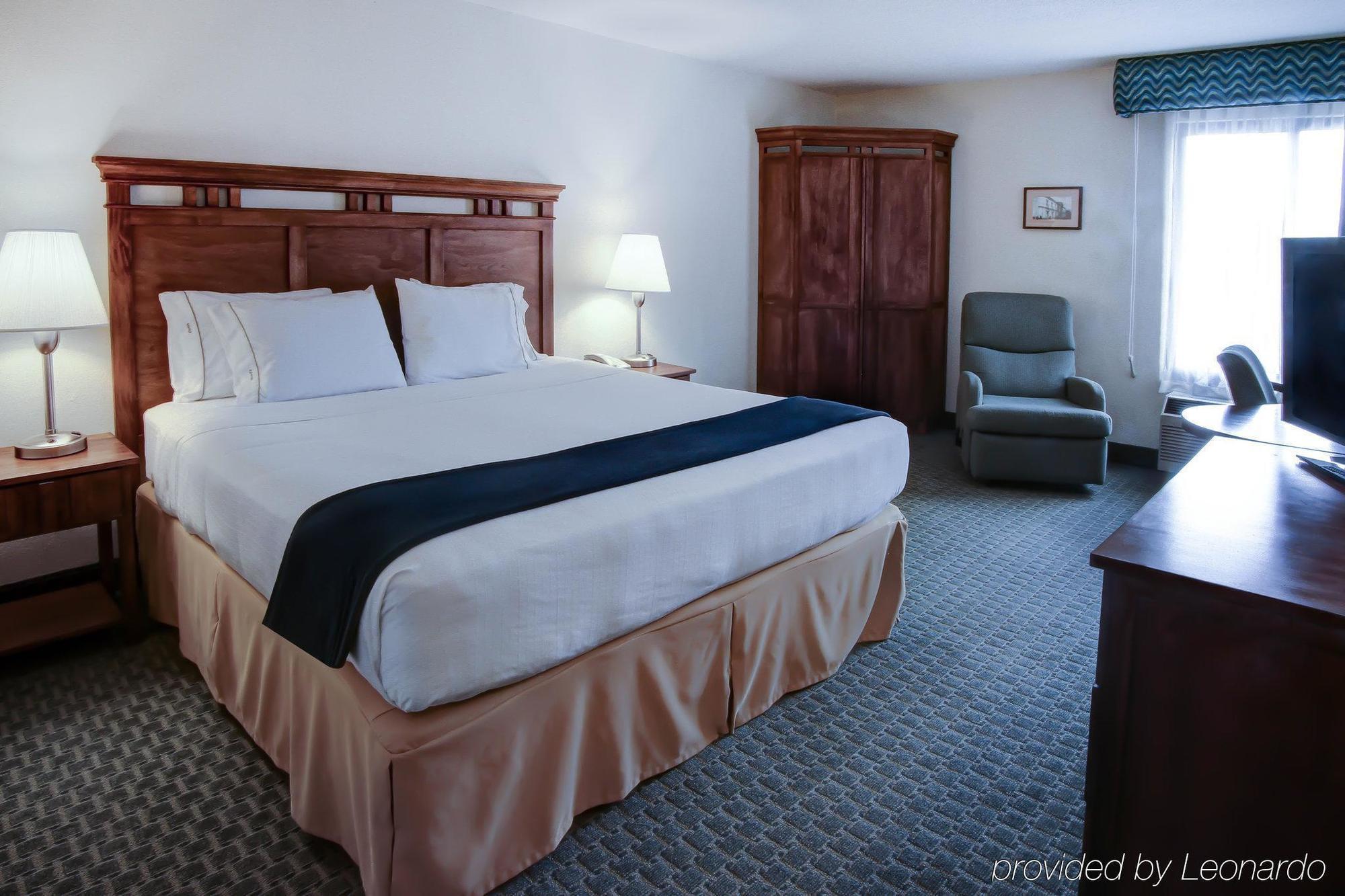 Express San Jose Costa Rica Airport By Ihg Hotel 2*