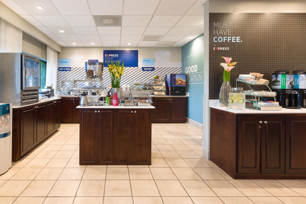 Express San Jose Costa Rica Airport By Ihg