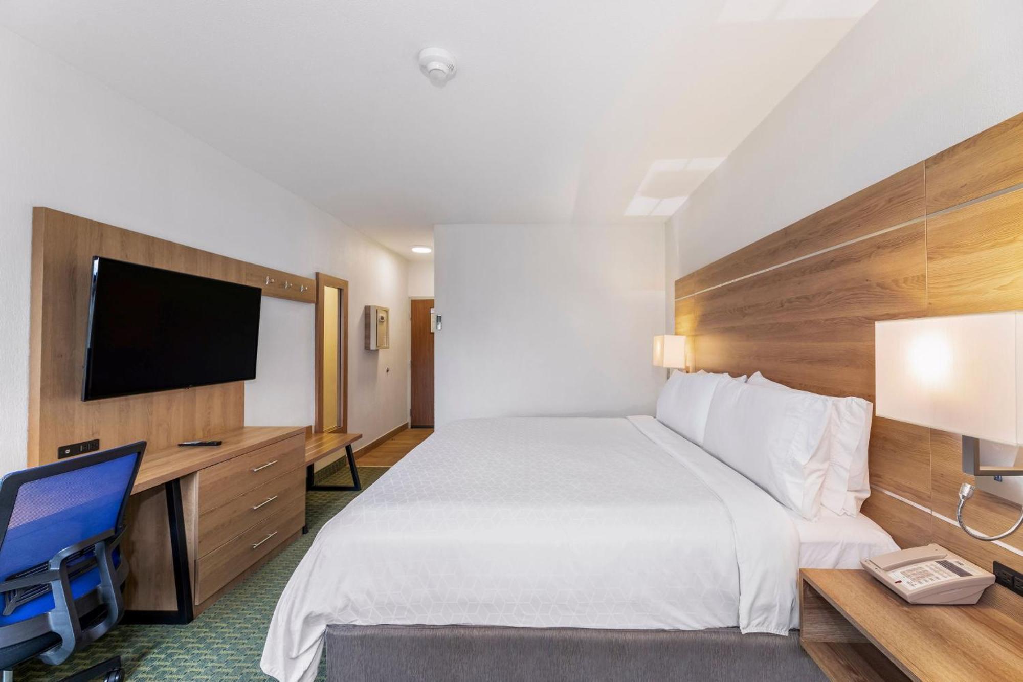 Express San Jose Costa Rica Airport By Ihg Hotel 2*