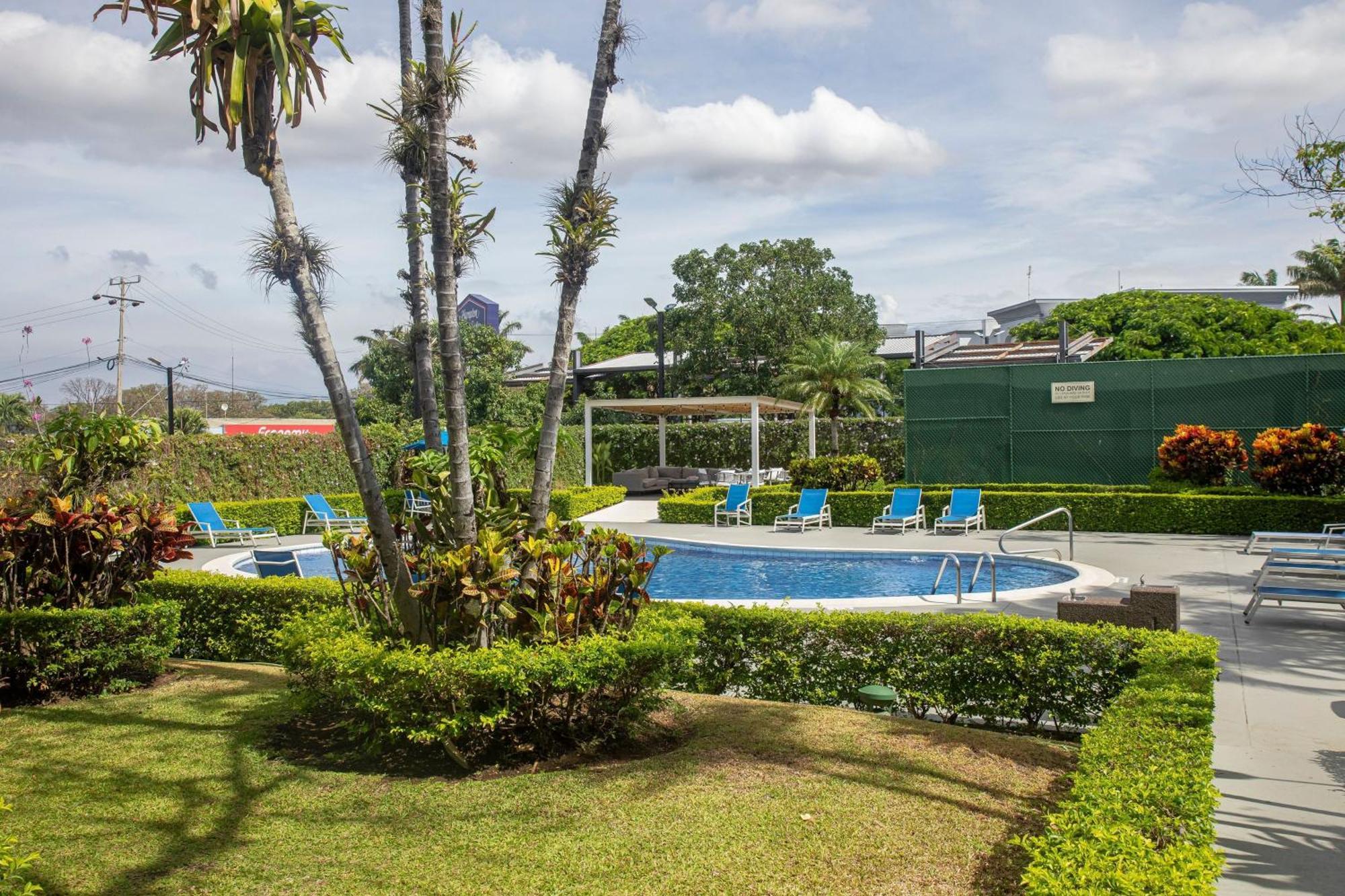 Express San Jose Costa Rica Airport By Ihg 2*